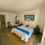 Дом отдыха Mediterranean - Private Pool , Garden & Bbq Кампелло
